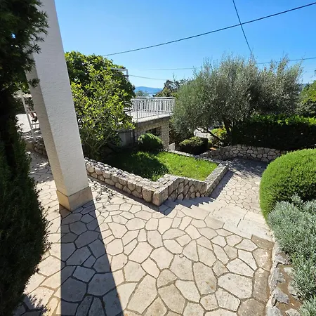 Apartment Boti With Terrace *