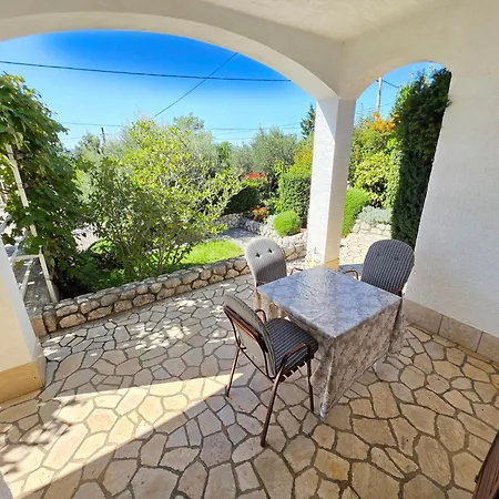 Boti With Terrace * Dramalj