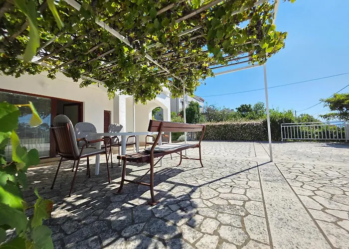 Boti With Terrace Apartmán *